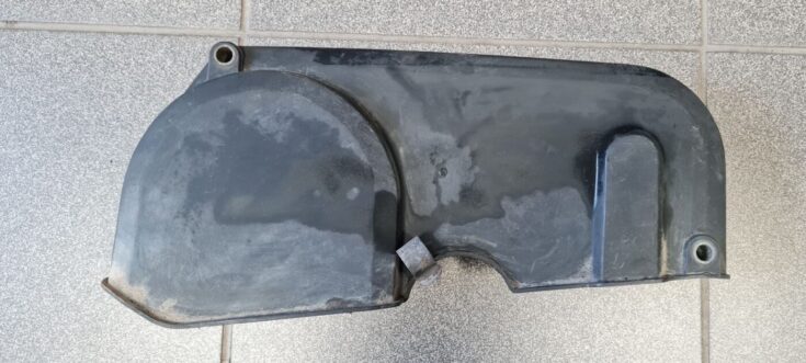 Zobsīksnas aizsargs priekš VOLVO V70 2003 GREY