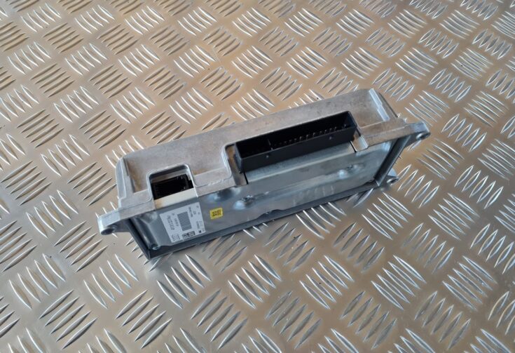 Audio pastiprinātāja bloks priekš AUDI A6 2008
