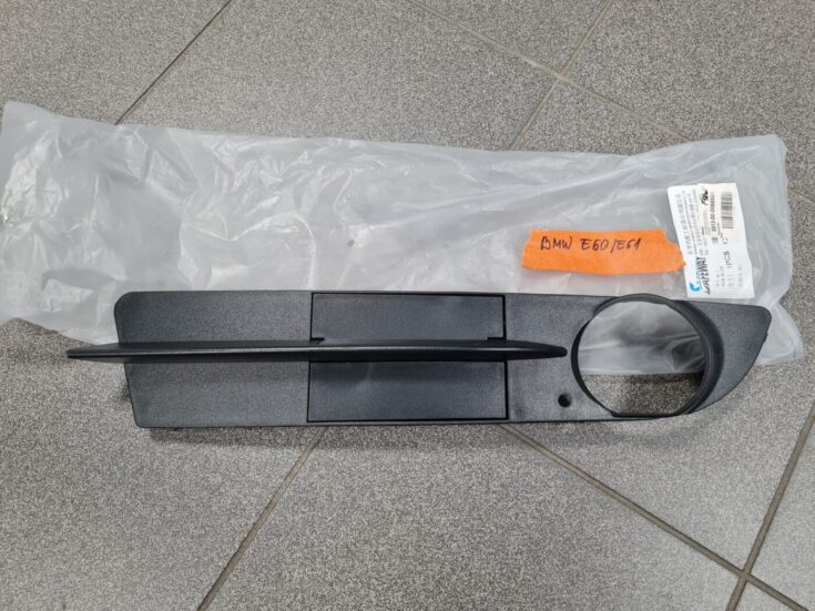 Miglas luktura reste, pa labi priekš BMW 525 E60 2006 BLACK