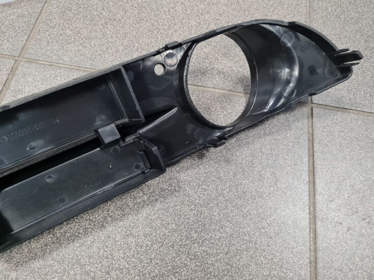 Miglas luktura reste, pa labi priekš BMW 525 E60 2006 BLACK