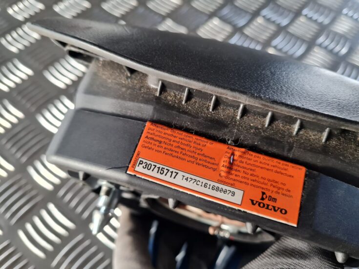 Stūres drošības spilvens priekš VOLVO S80 2007 Black