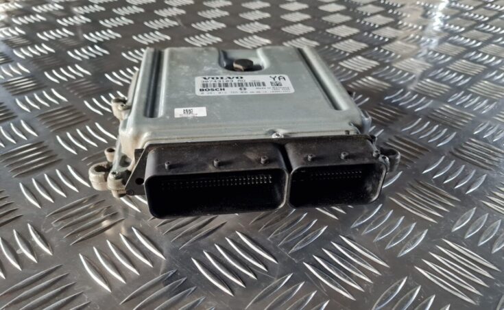 Dzinēja vadības bloks priekš VOLVO S80 2007 Black