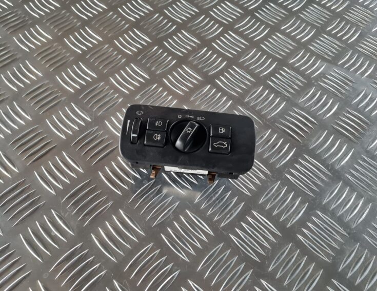 Gaismas slēdzis priekš VOLVO S80 2007 Black
