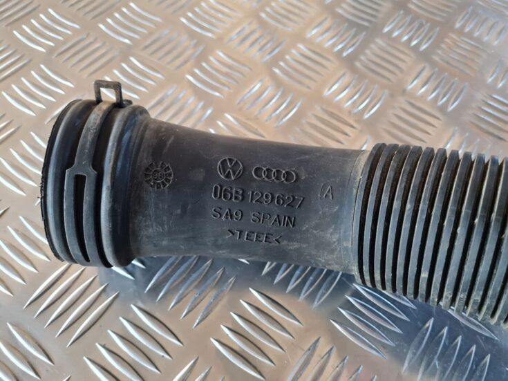 Gaisa ieplūdes šļūtene priekš AUDI A6 1998
