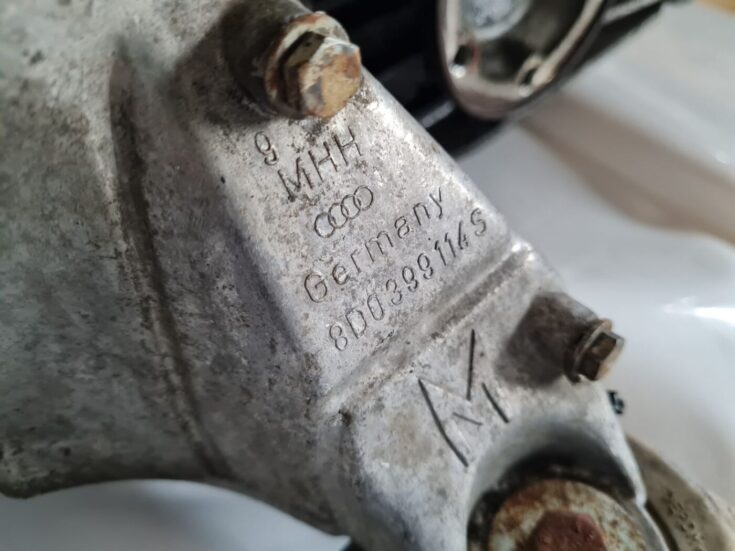 Mehāniska pārnesumkārba priekš AUDI A6 1998