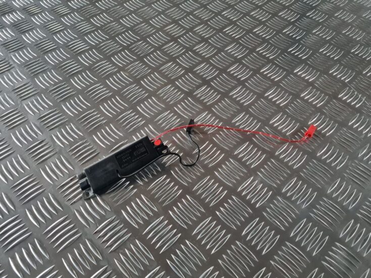 Antenas vadības bloks priekš AUDI 80 1991