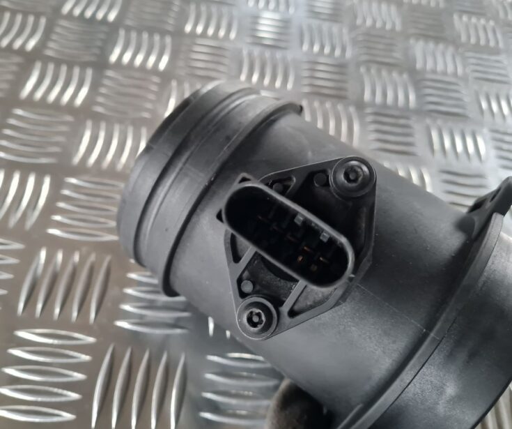 Gaisa plūsmas mērītājs priekš BMW 6 E63 645 2004