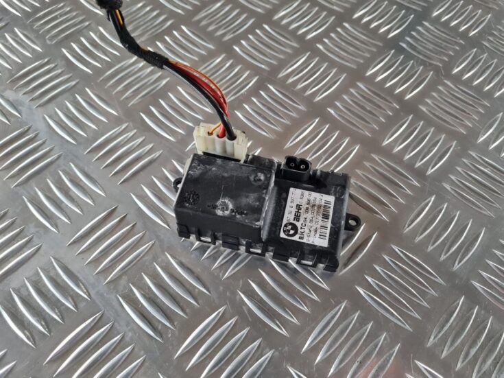 Salona ventilatora rezistors priekš BMW 6 E63 645 2004