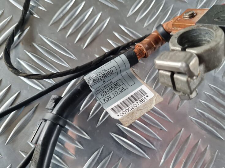 Negatīvais elektrovads priekš BMW 6 E63 645 2004