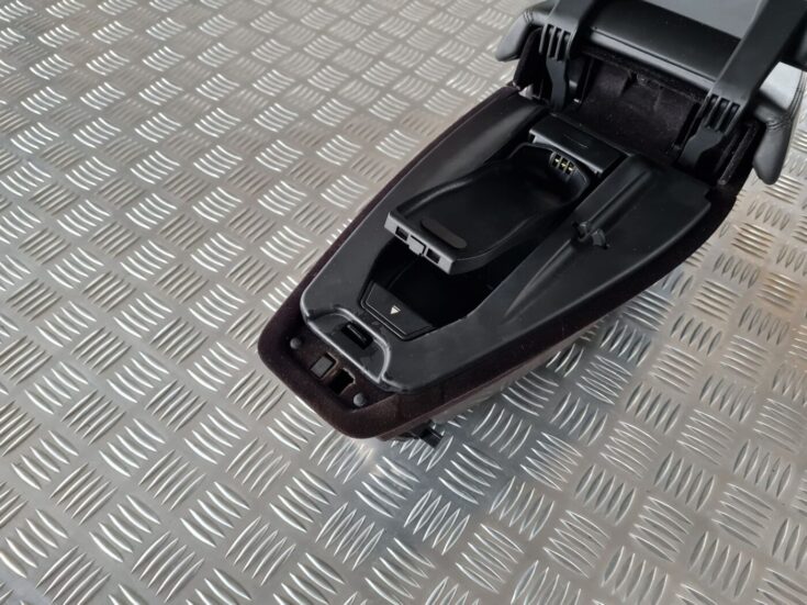 Roku balsts priekš BMW 6 E63 645 2004