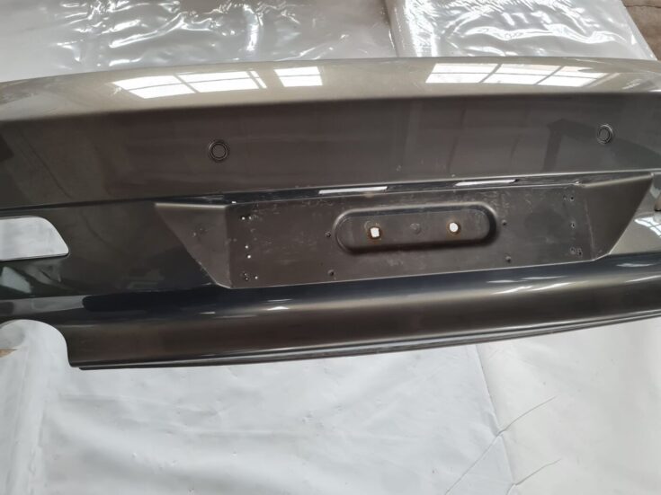 Aizmugures buferis priekš BMW 6 E63 645 2004