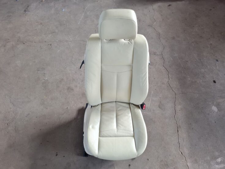 Priekšējais labais sēdeklis priekš BMW 6 E63 645 2004