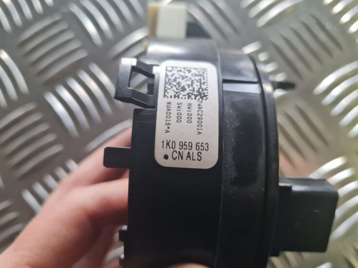 Drošības spilvena slīdgredzens priekš VW GOLF 5 2004
