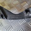 Aizmugurēja bufera kronšteins priekš VW GOLF 5 2004