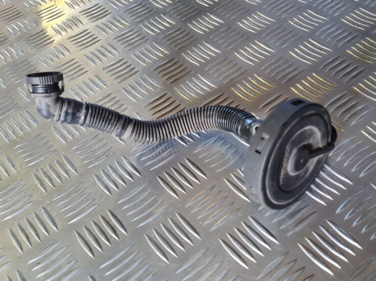 Kartera ventilācijas caurule priekš VW GOLF 5 2004