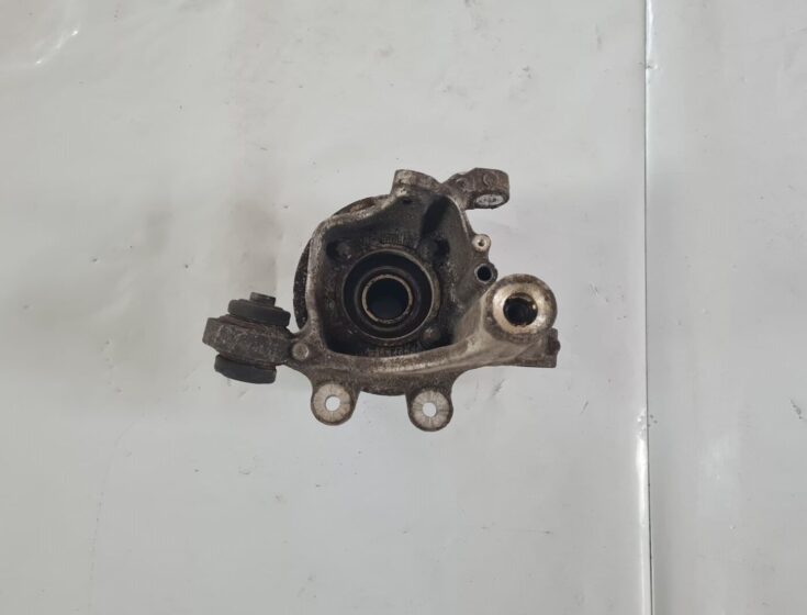 Stūres šarnīrs aizmugurē pa labi priekš BMW 6 E63 645 2004