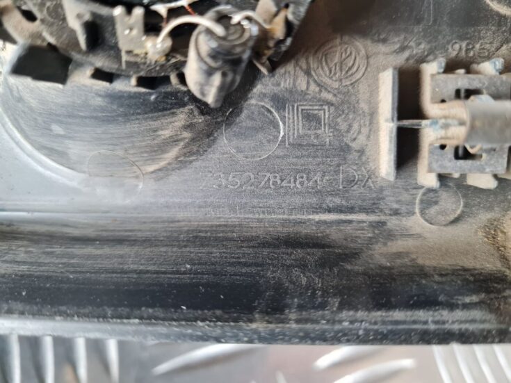 Durvju spoguļa apdares uzlika salonā (ar skaļruni) priekš FIAT STILO 2003