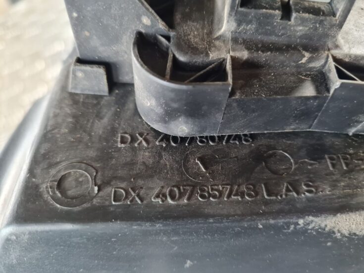 Priekšējais labais lukturis priekš FIAT STILO 2003