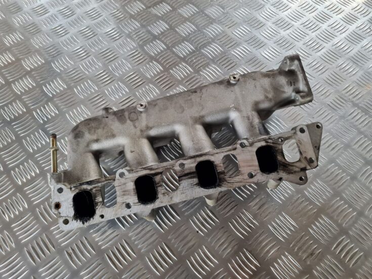 Ieplūdes kolektors priekš FIAT STILO 2003
