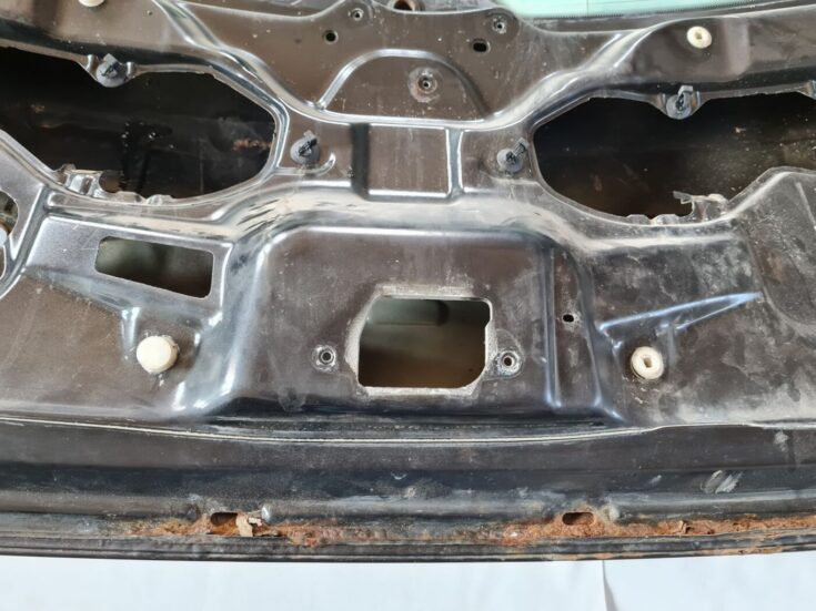Bagāžnieka vāks priekš FIAT STILO 2003