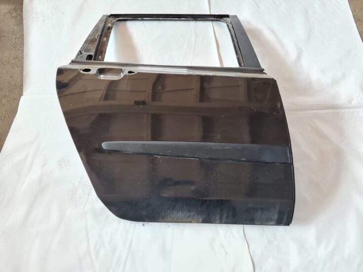 Aizmugurējās labās durvis priekš FIAT STILO 2003