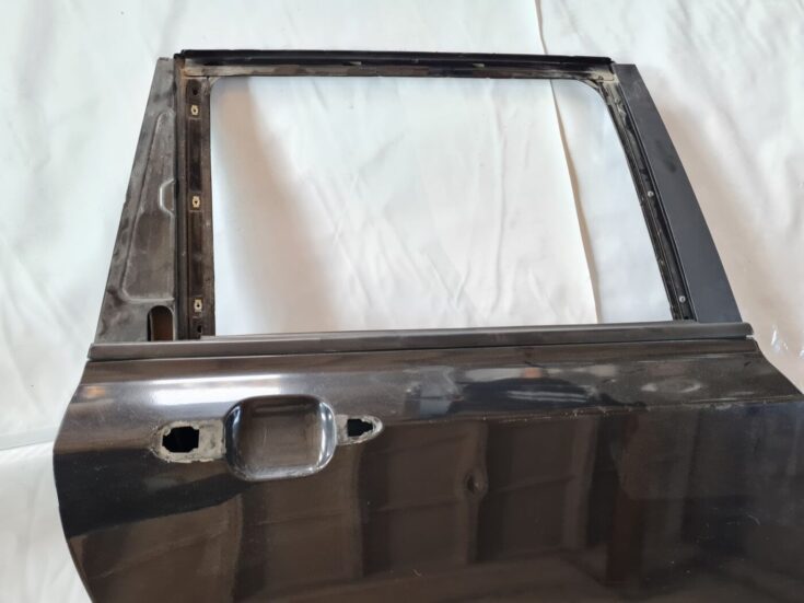 Aizmugurējās labās durvis priekš FIAT STILO 2003