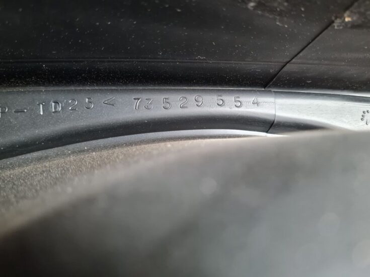 Centrālās konsoles apdares lielākā daļa priekš FIAT STILO 2003