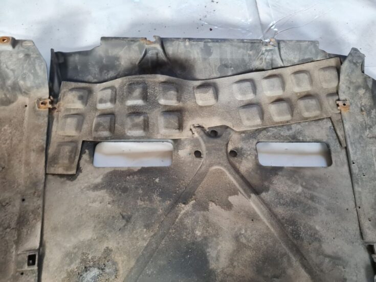 Dzinēja aizsargs priekš FIAT STILO 2003