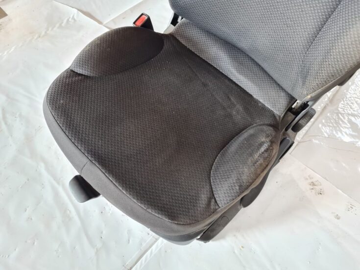 Priekšējais kreisais sēdeklis priekš FIAT STILO 2003