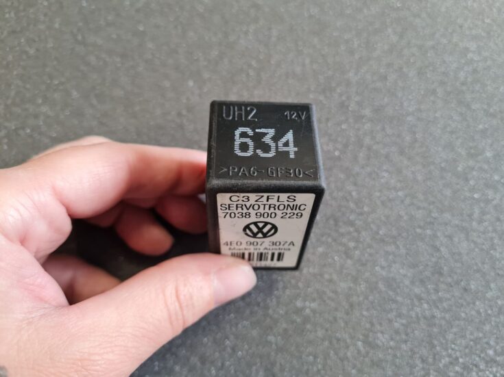 Drošinātāju releja priekš VW