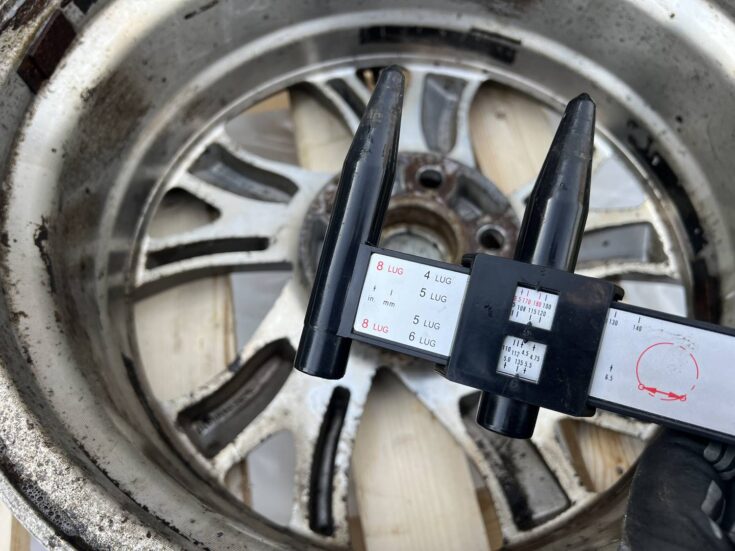Alumīnija disku komplekts (2 gab) priekš CITROEN C-CROSSER 2009