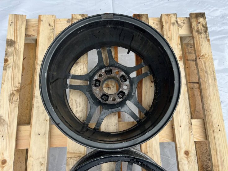 Alumīnija disku komplekts (2 gab) priekš BMW 525 E60 2004 BLACK