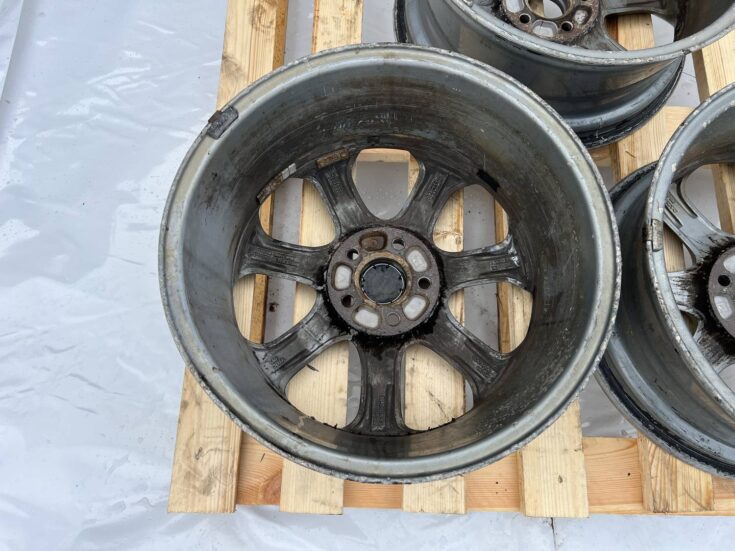 Alumīnija disks priekš VOLVO V60 2012