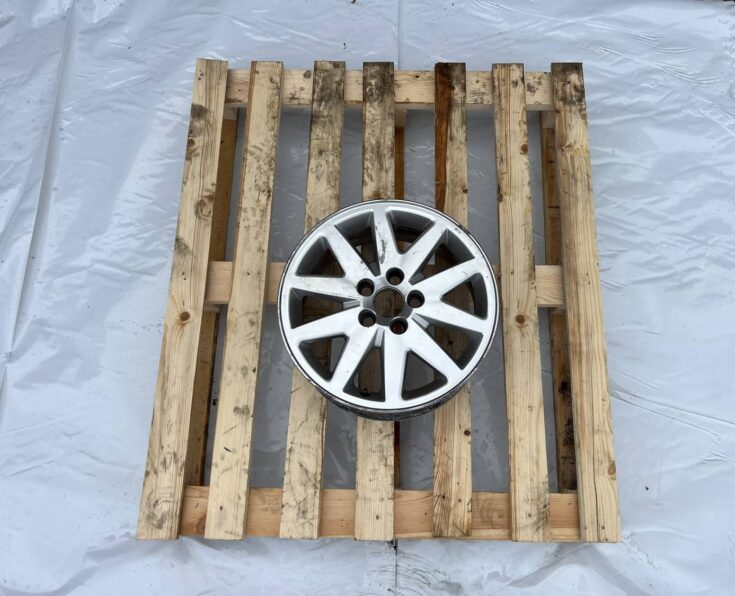 Alumīnija disks priekš VOLVO C30 2008 BLACK