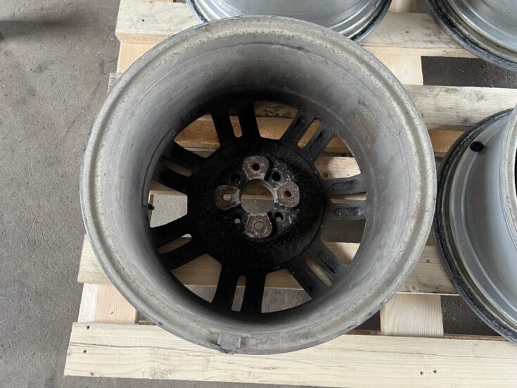 Alumīnija disku komplekts priekš FIAT STILO 2003