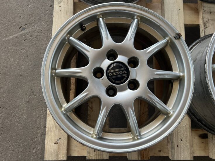 Alumīnija disku komplekts priekš VOLVO V70 2002 ASHGOLD