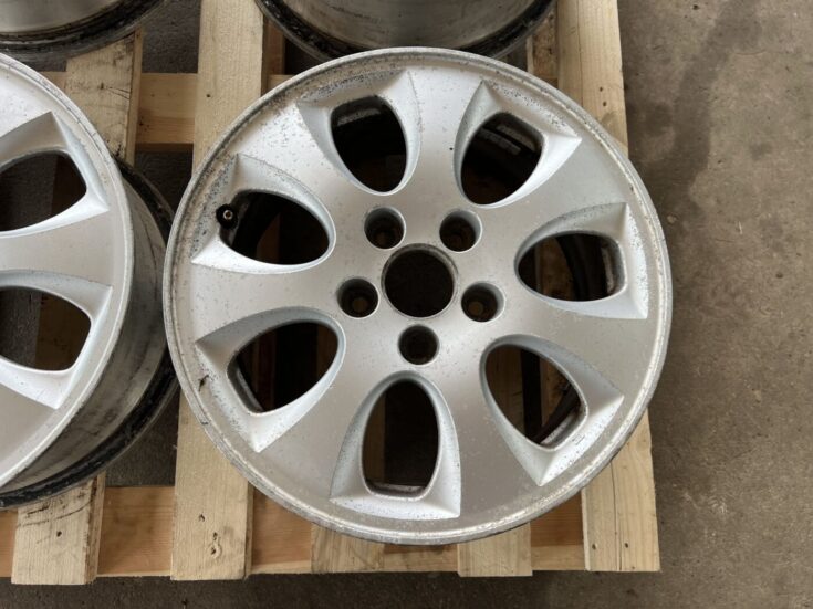 Alumīnija disku komplekts priekš HONDA ACCORD 2007 YR562P