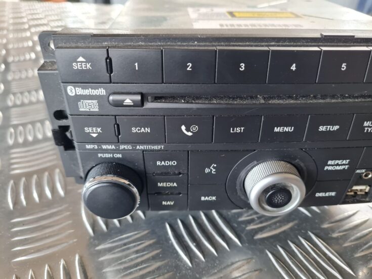 CD/DVD/Navigācijas bloks priekš DODGE JOURNEY 2010