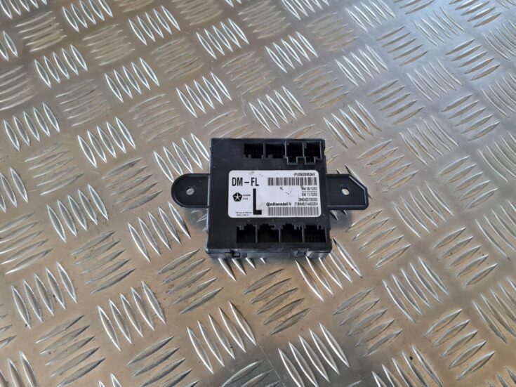 Priekšējo kreiso durvju vadības bloks priekš DODGE JOURNEY 2010