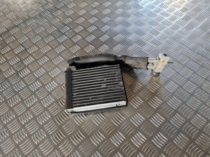 Gaisa kondicioniera radiators priekš DODGE JOURNEY 2010