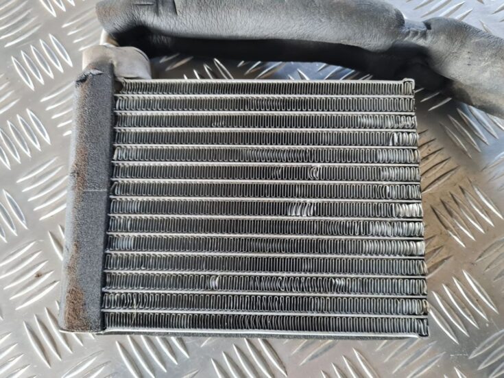 Gaisa kondicioniera radiators priekš DODGE JOURNEY 2010