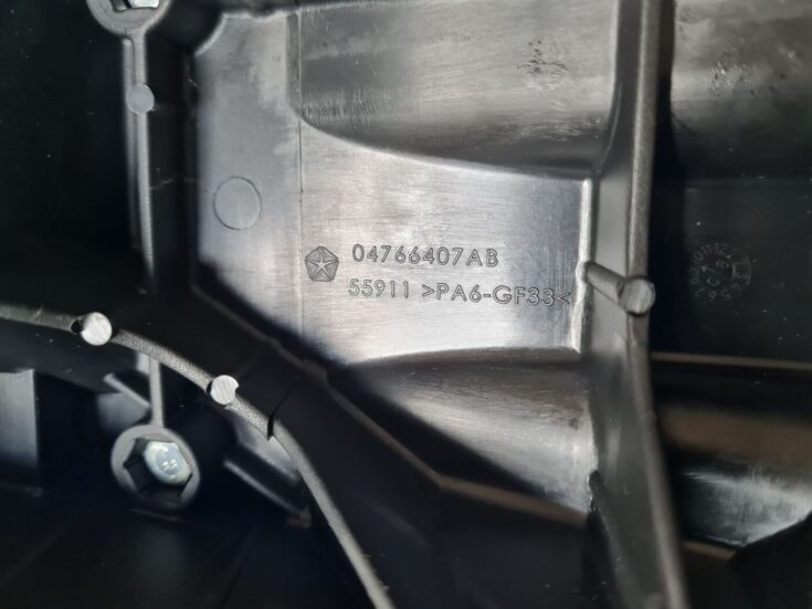 Pārnesumu pārslēgšanas kloķa pamatne priekš DODGE JOURNEY 2010