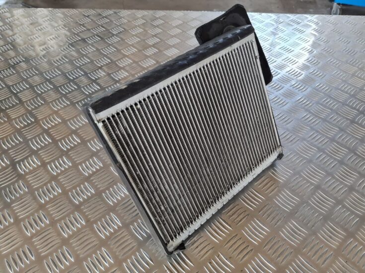 Gaisa kondicioniera radiators priekš DODGE JOURNEY 2010