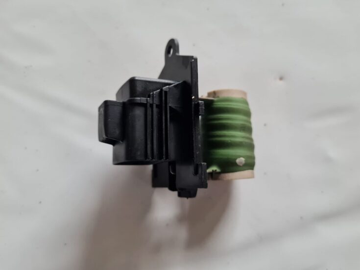 Salona ventilatora rezistors priekš DODGE JOURNEY 2010