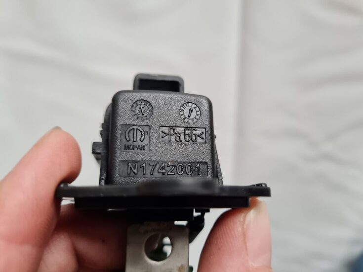 Salona ventilatora rezistors priekš DODGE JOURNEY 2010