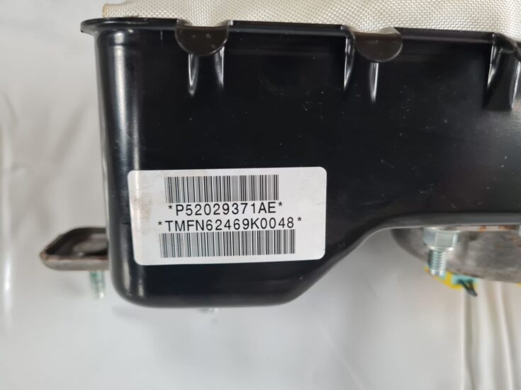Mērinstrumentu paneļa drošības spilvens priekš DODGE JOURNEY 2010