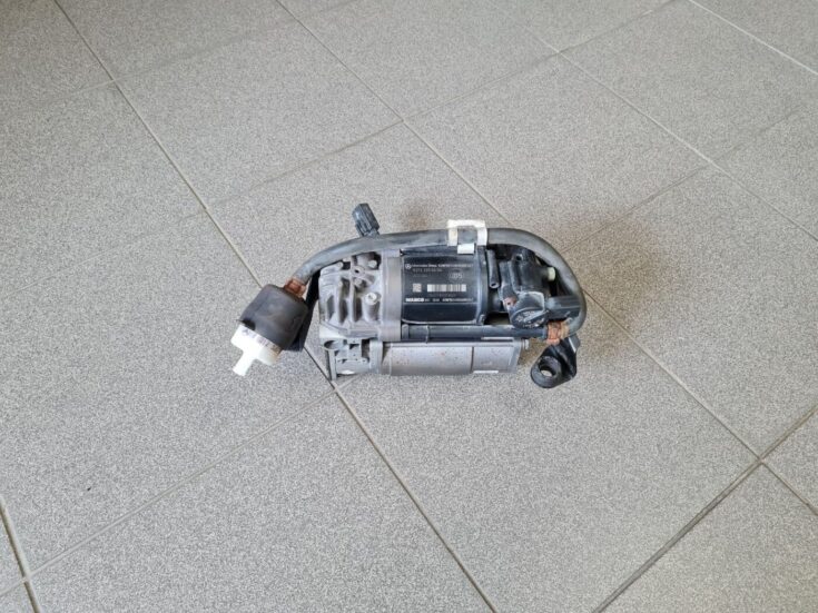 Pneimo piekares kompresors priekš MERCEDES BENZ E250 W212 2014