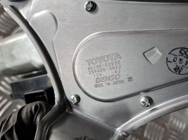 Aizmugurējā stikla tīrītāja motors priekš TOYOTA AURIS 2007