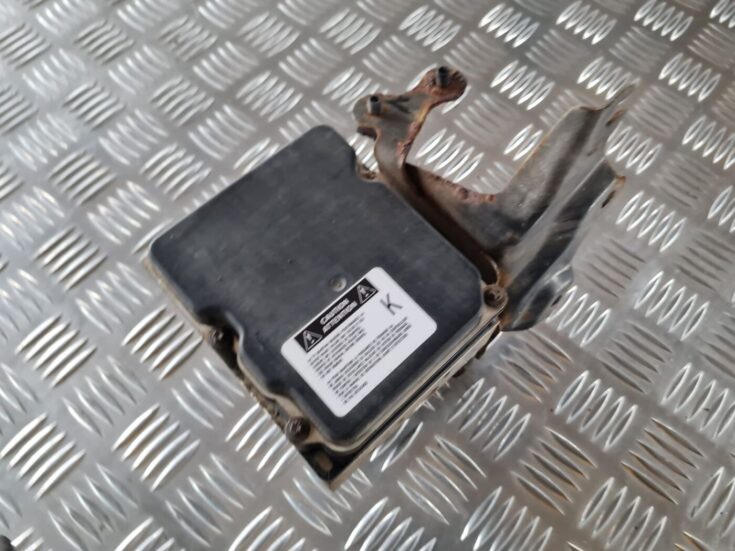 ABS bloks priekš TOYOTA AURIS 2007