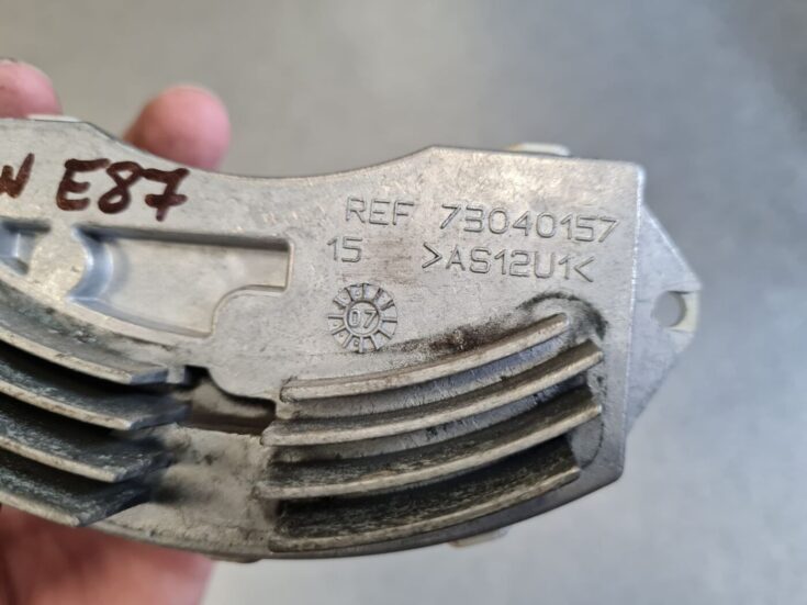 Salona ventilatora rezistors priekš BMW 1 E87 2007 GRAPHITE